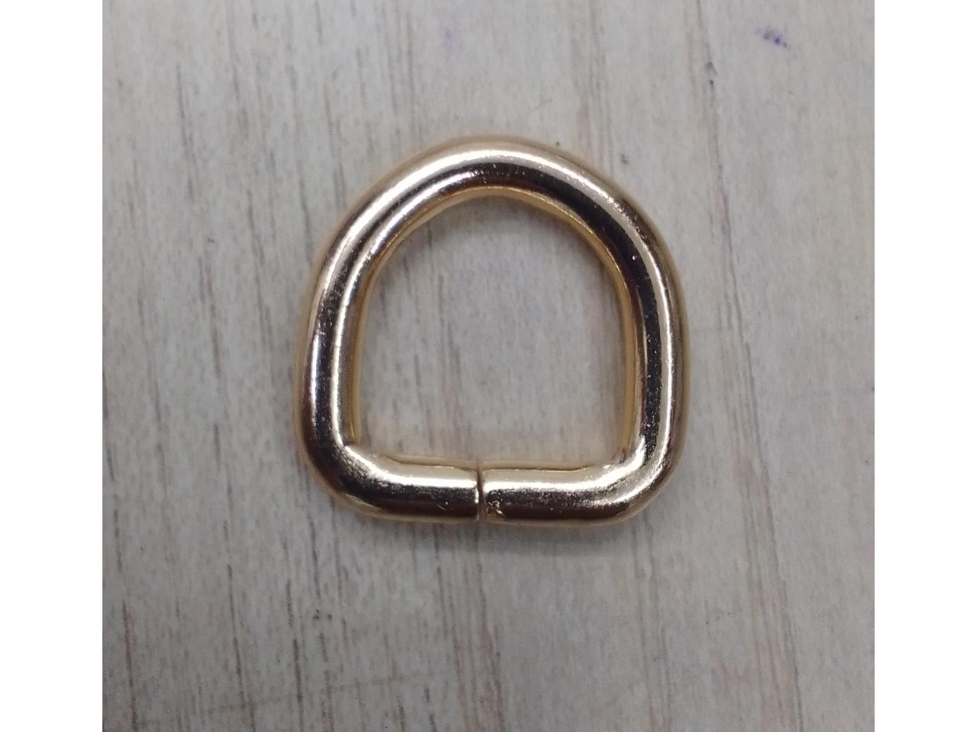 Media luna 1.5cm Dorado