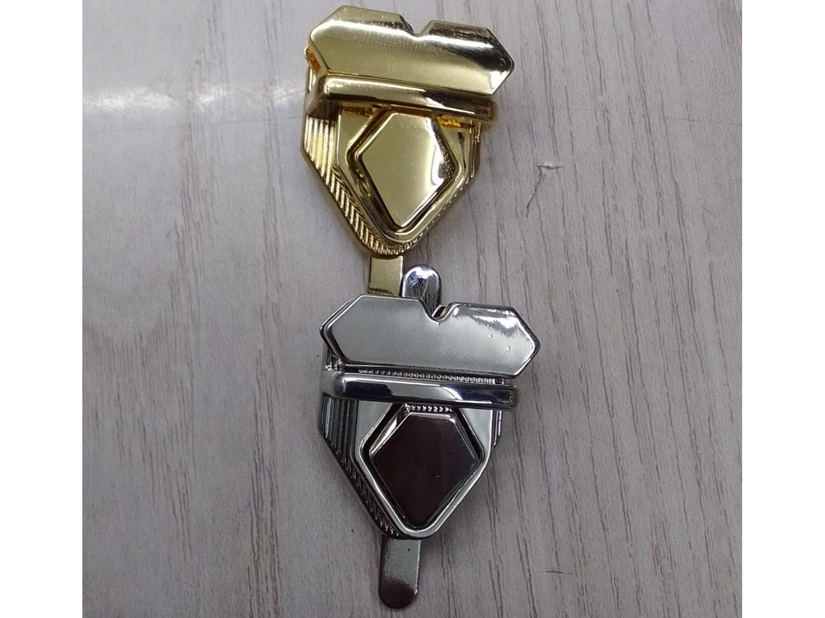 #16 Seguros Para Cartera 2.5cm