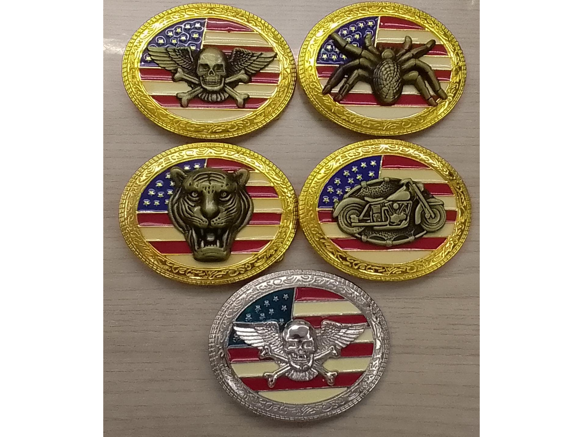 #13 Chapones Franjas Plateado y Dorado