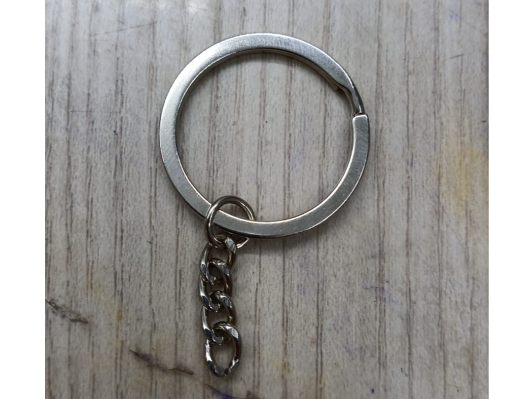 #11 Argolla Plana Con Cadena 2.6cm