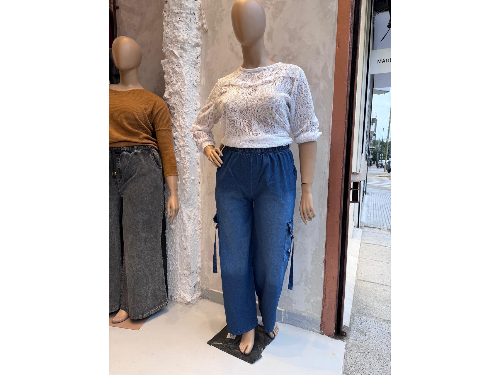 Palazzo de jeans cargo azul localizado ART. 851 T