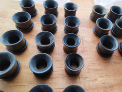 Expansor de Madera Negro con Goma