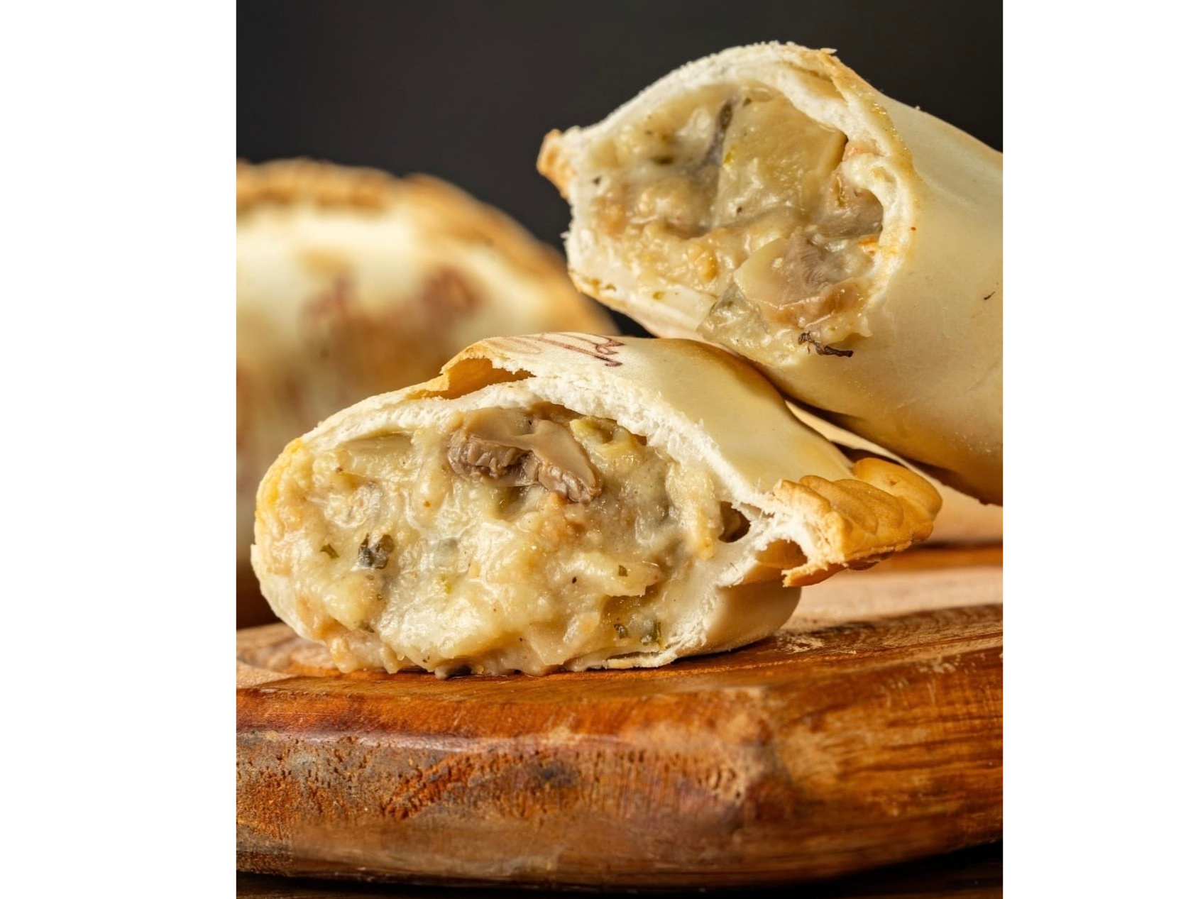 Empanada de pollo y hongos