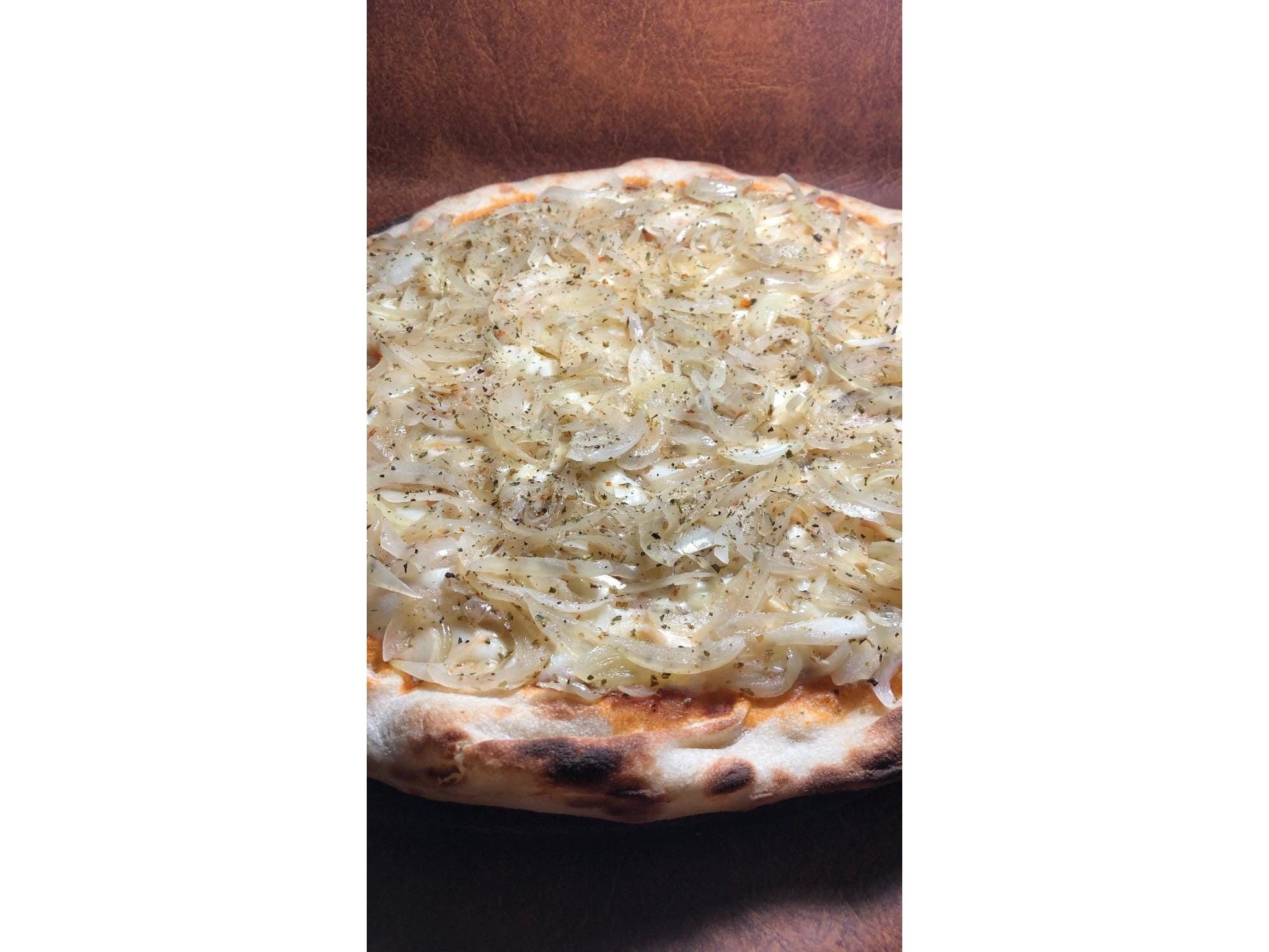 Fugazzeta de napole pizza