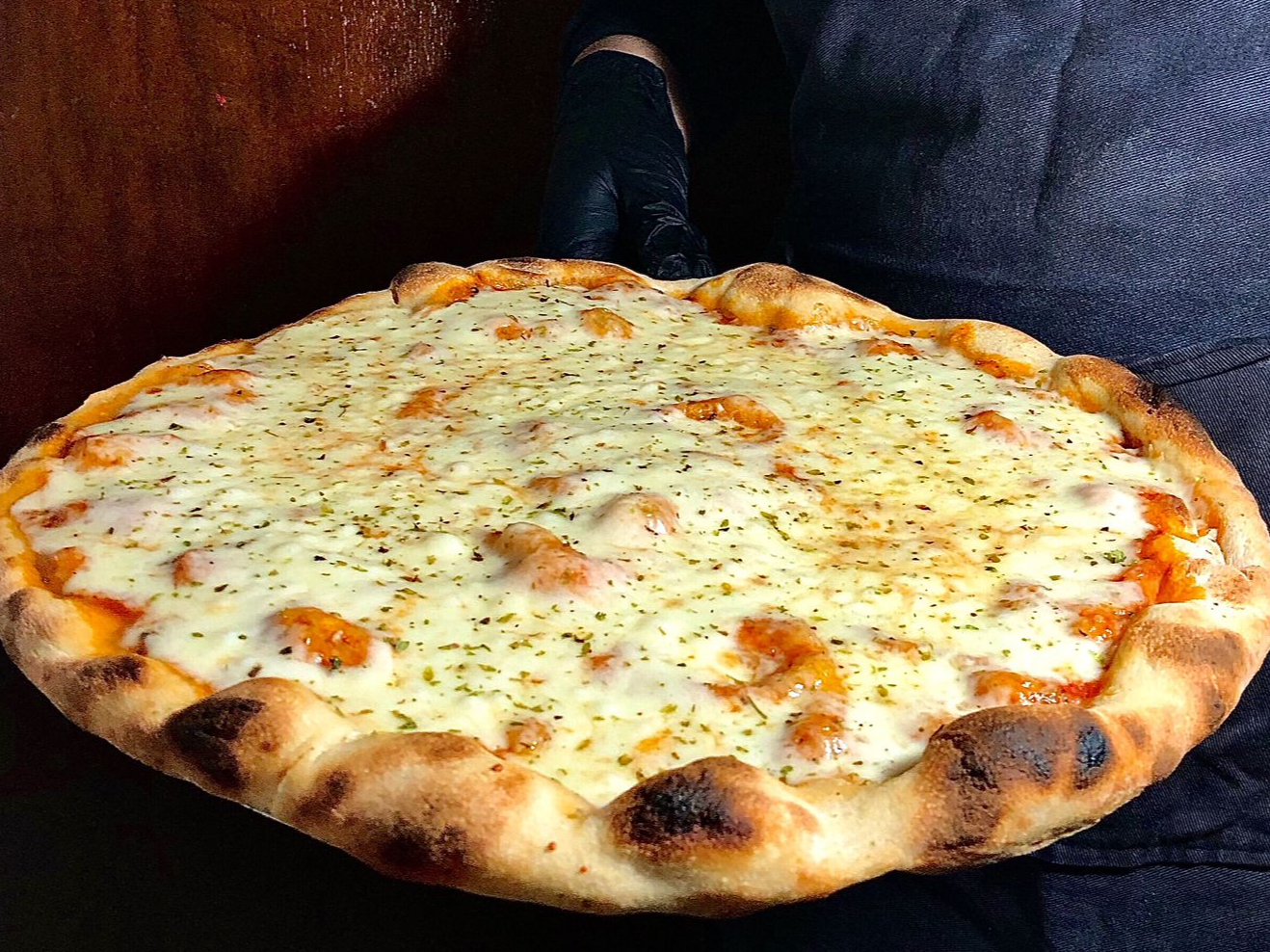 Doble Muzzarella de napole pizza