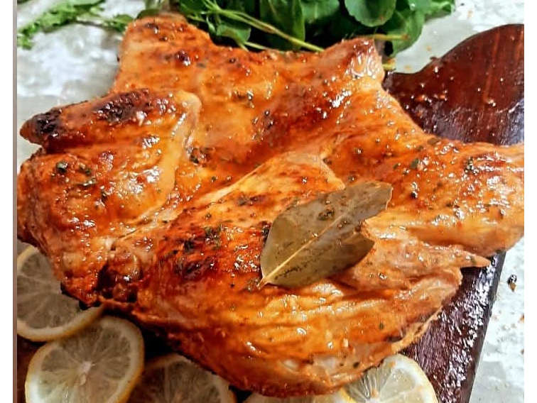 Pollo a la parrilla  + papas fritas