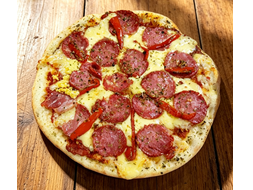06 - CALABRESA | Muzzarella, salsa, morrón y longaniza