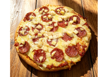 11 - TORINO | Muzzarella, salsa, palmitos y longaniza
