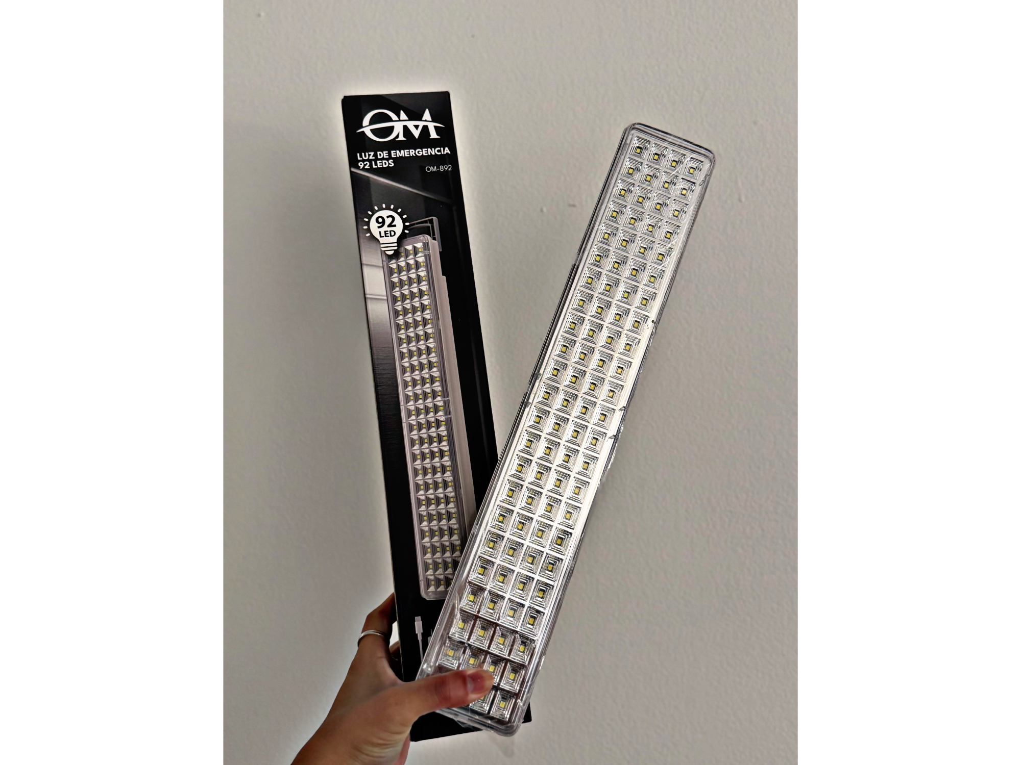 LUZ DE EMERGENCIA "OM" 92 LED - 892B - COD.:99