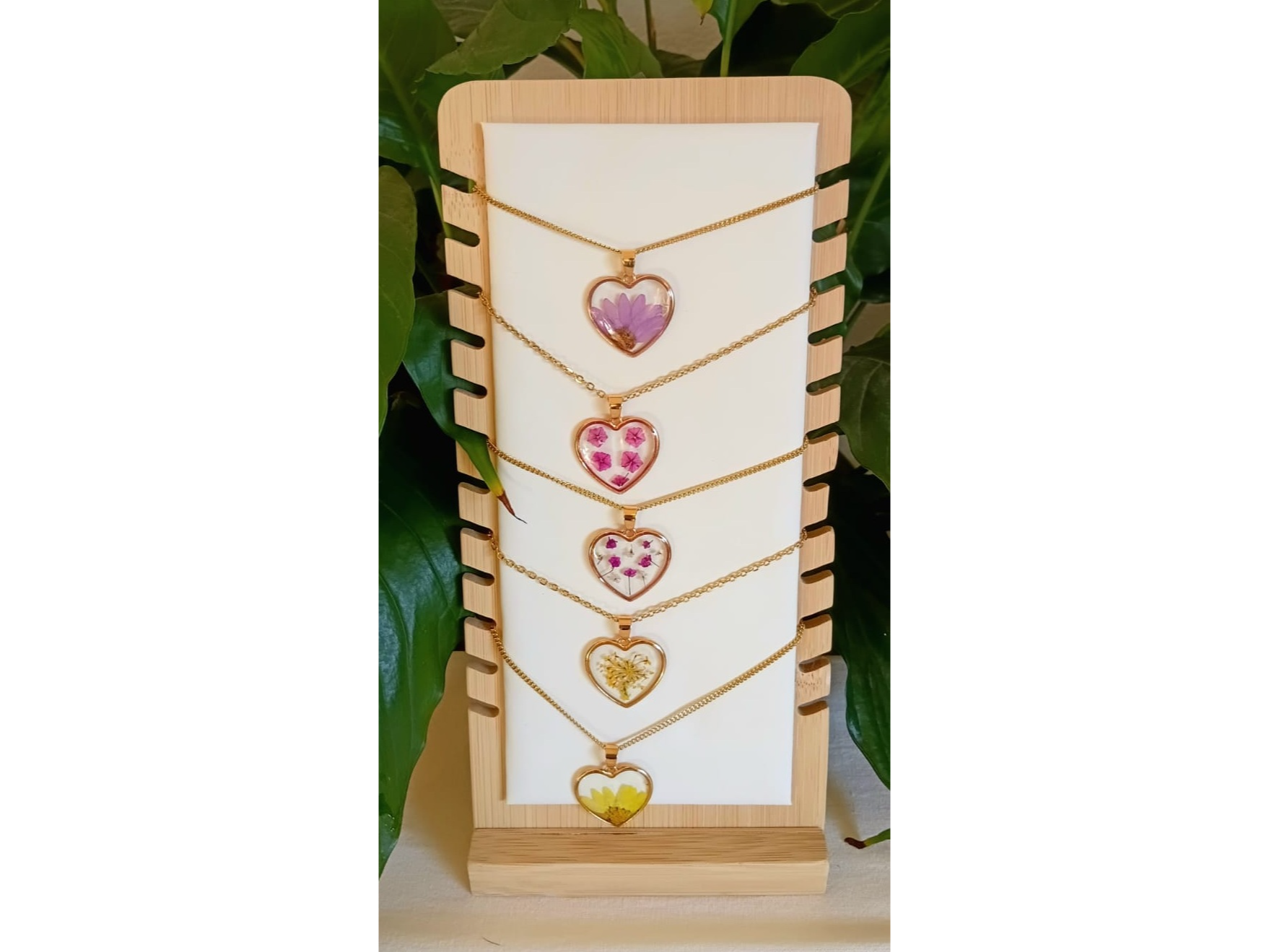 Collares Artesanales Botánicos! 🌺🌸🌻