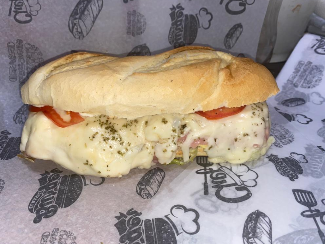 Sandwich de milanesa de cerdo