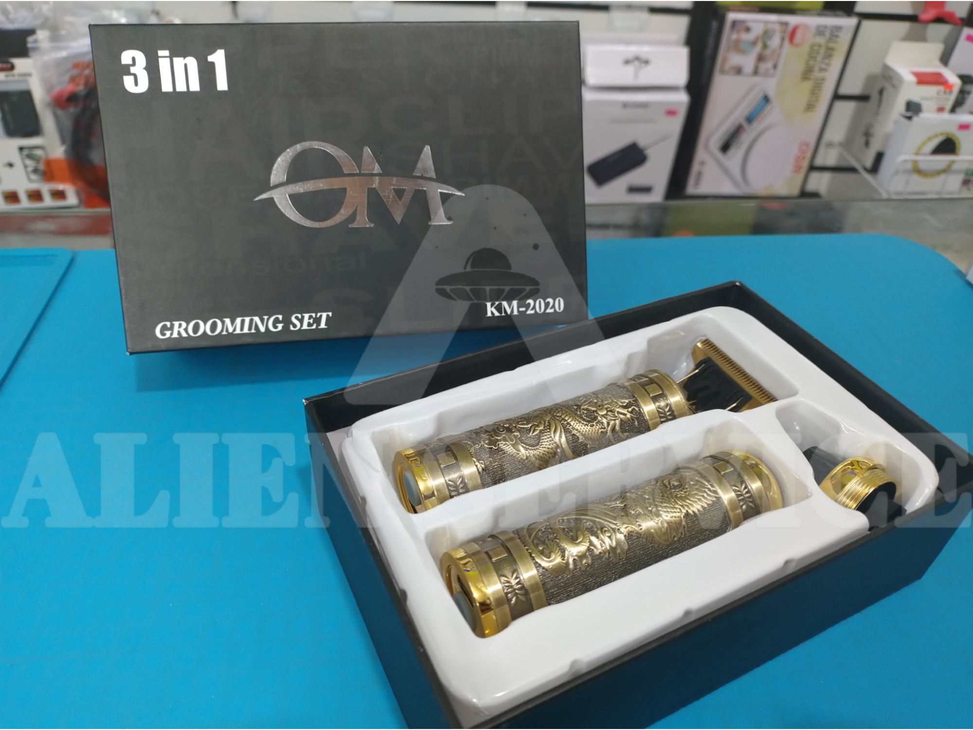 Set 3 en 1 Patillera y Afeitadora Dragón T9