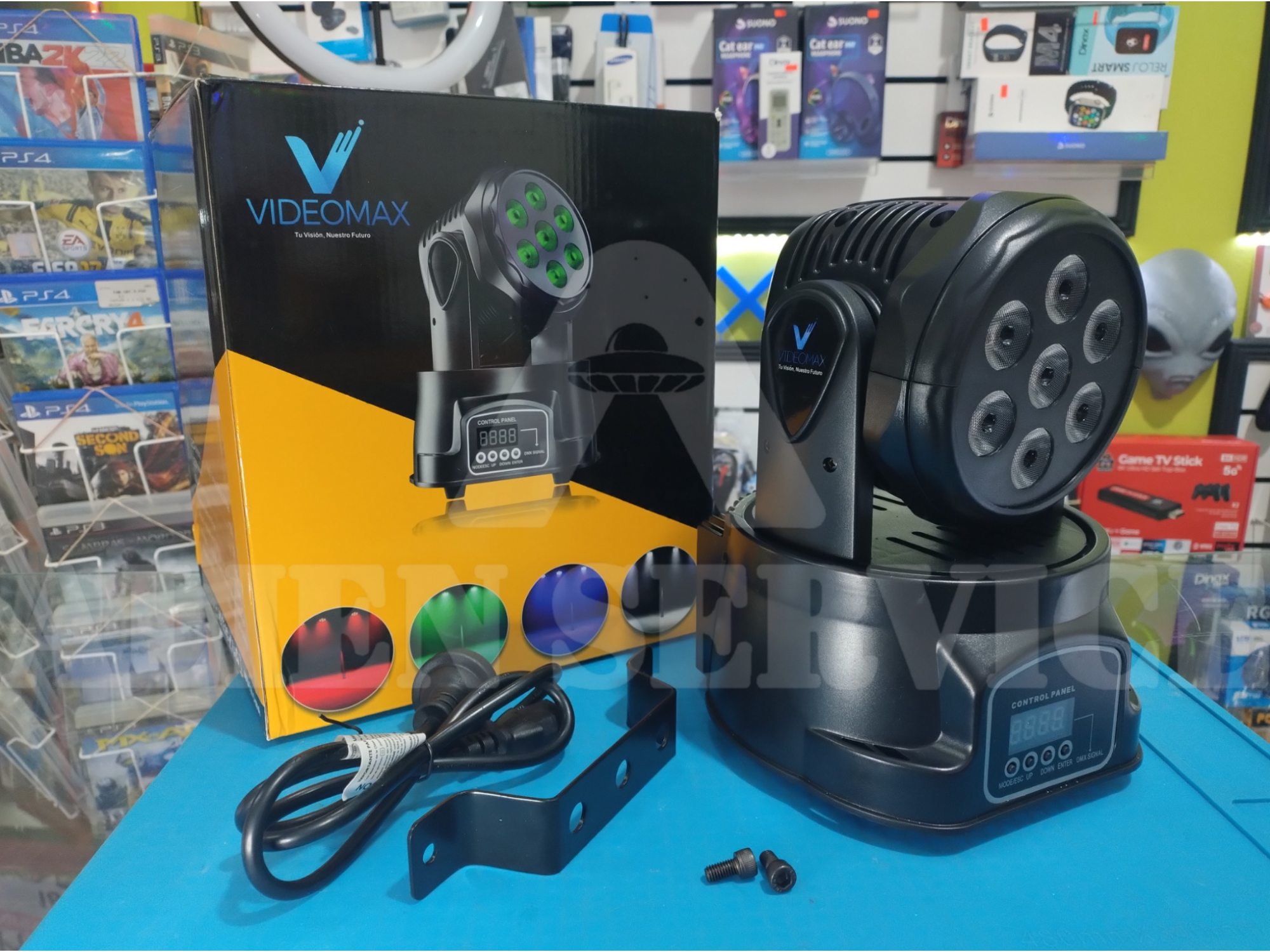 Proton 7 LED rgb videomax PAL12LX8