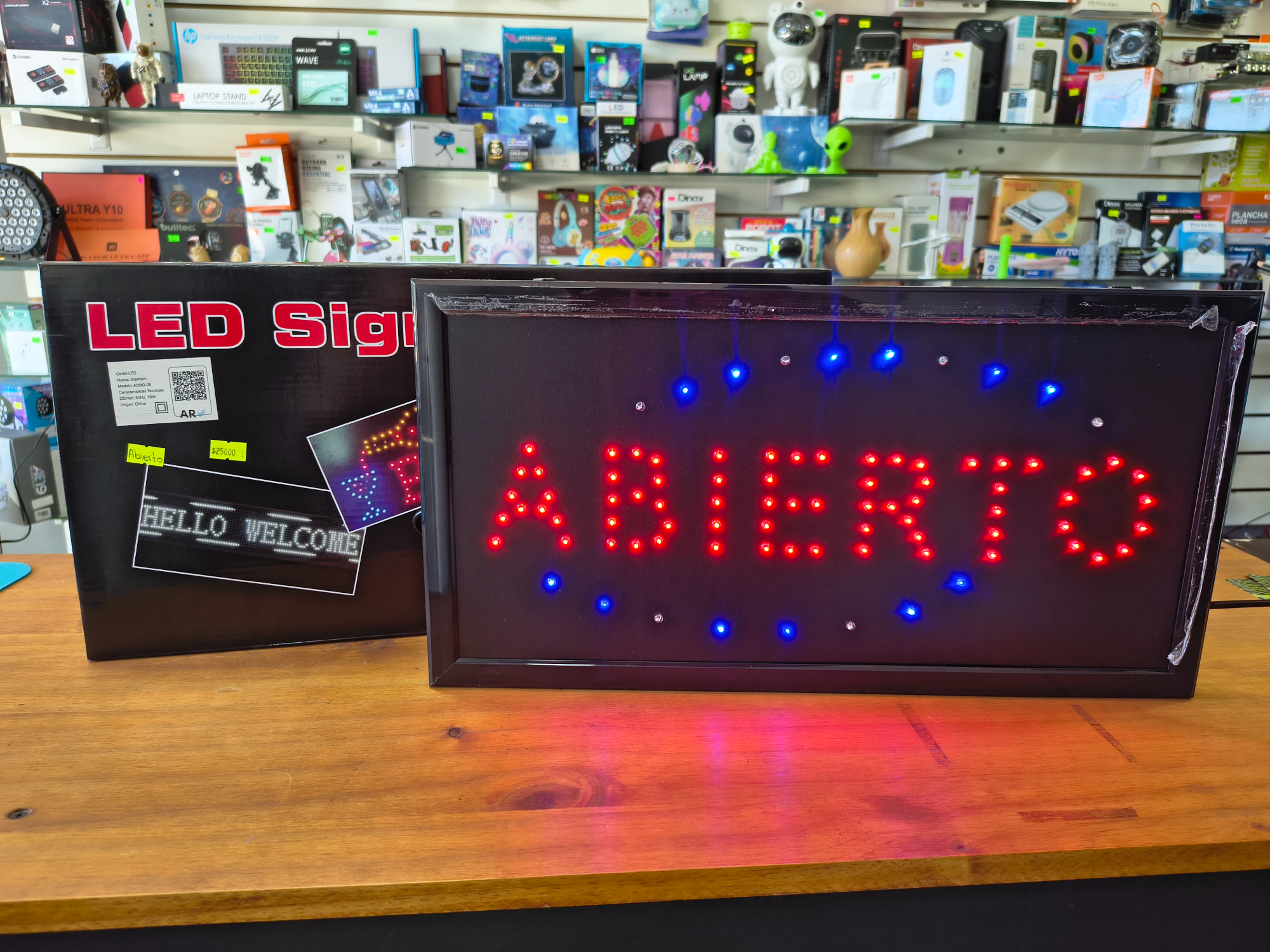 Cartel led ABIERTO