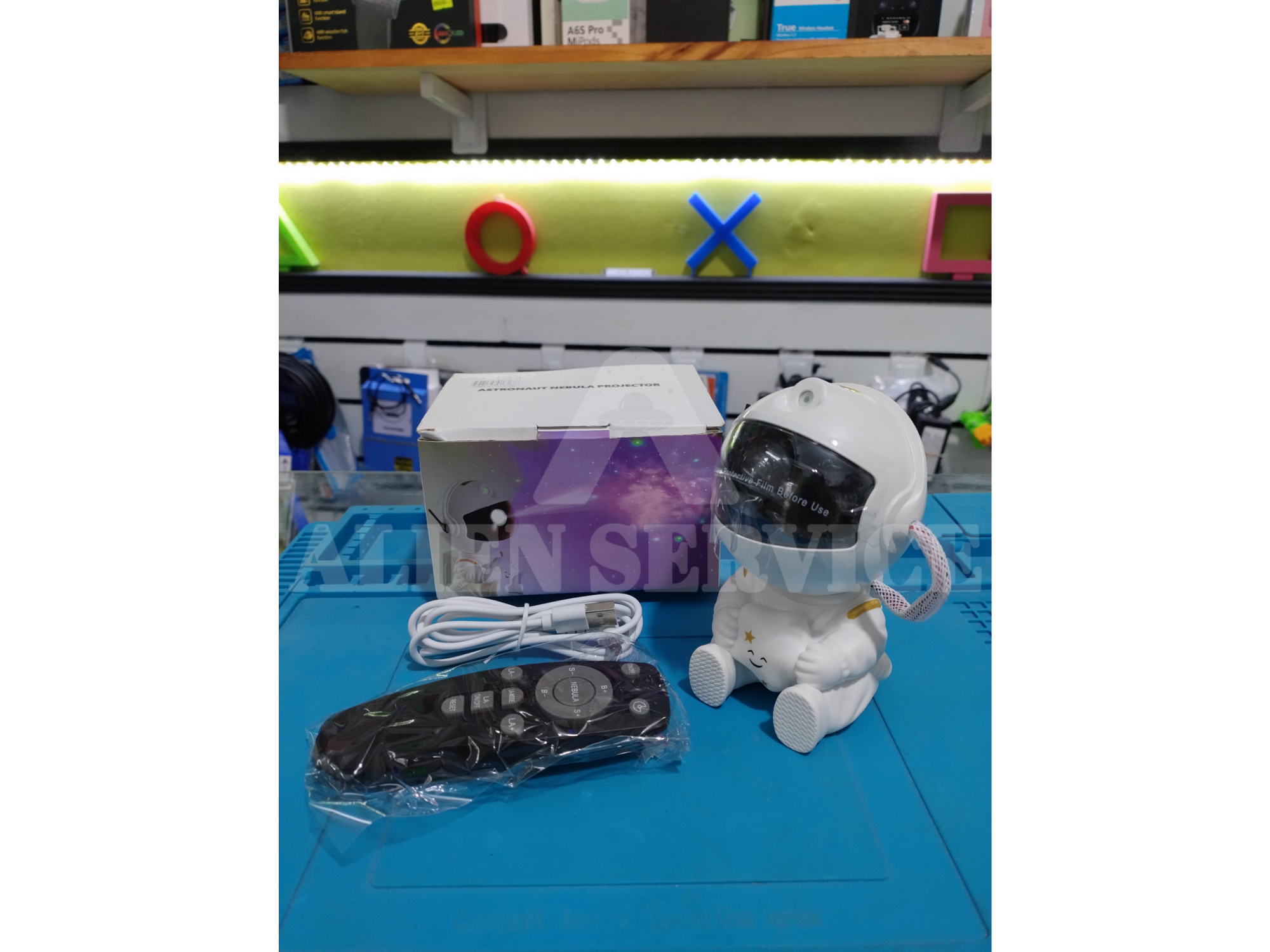 Protector astronauta con láser