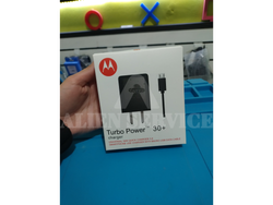 Cargador Motorola usb a micro USB