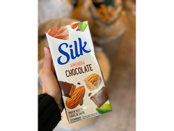 Leche de almendras chocolate