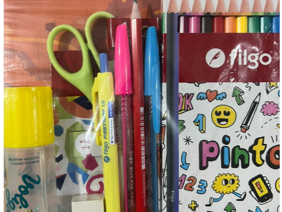 Kit Escolar