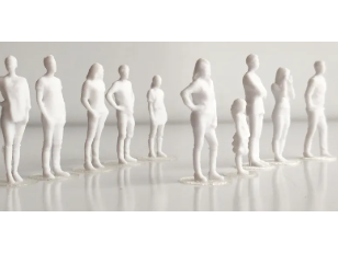 Figuras humanas en escala de resina 1:100
