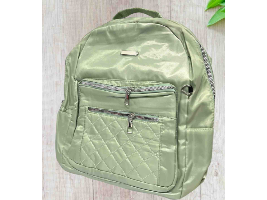 Mochila Con Cartuchera
