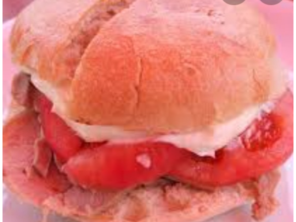 Lomo tomate mayo casera.