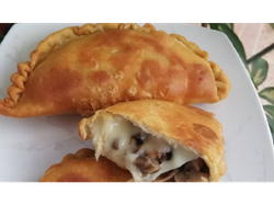 Emp frita Queso/carne/champiñon