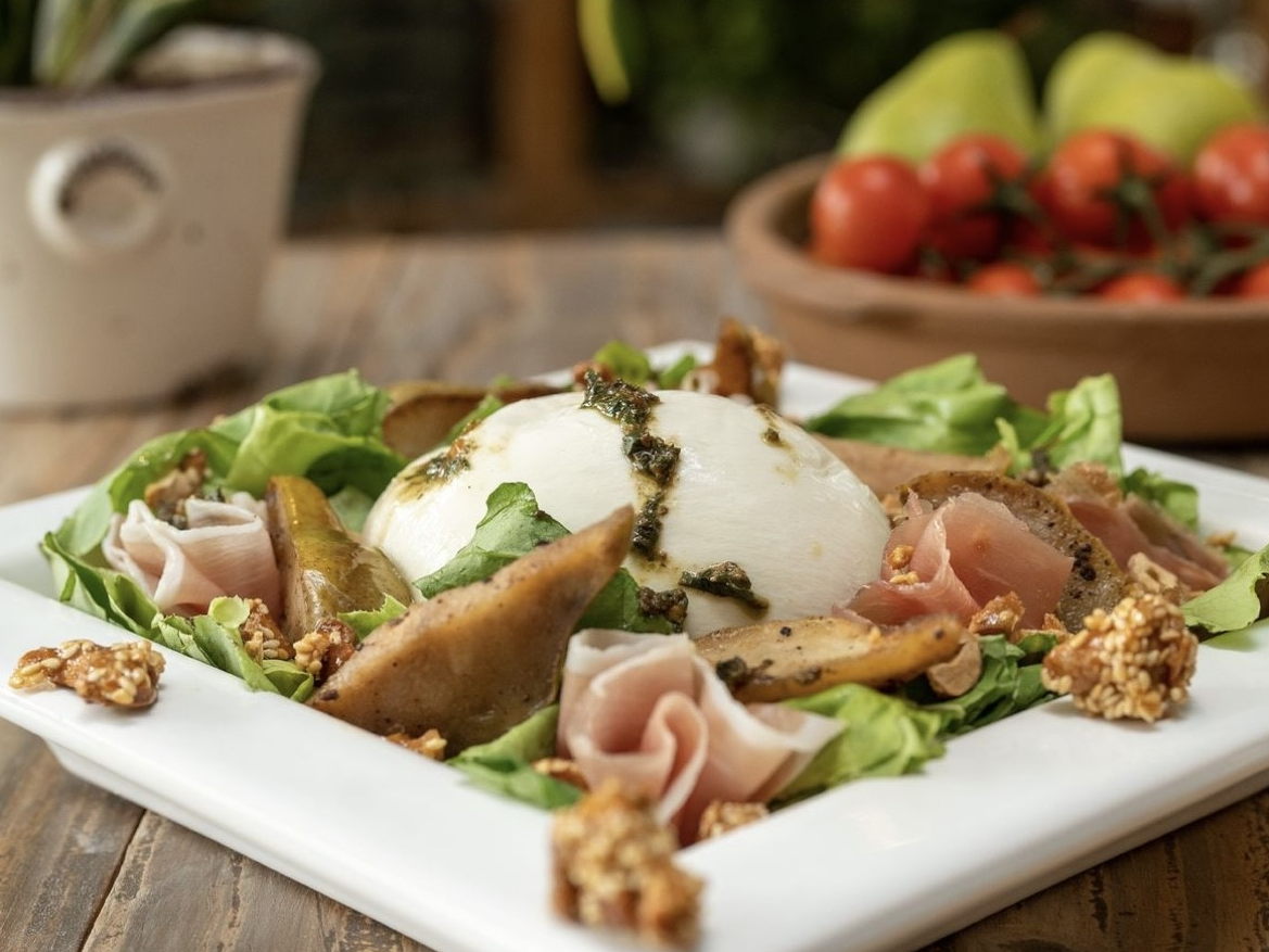 ENSALADA BURRATINA
