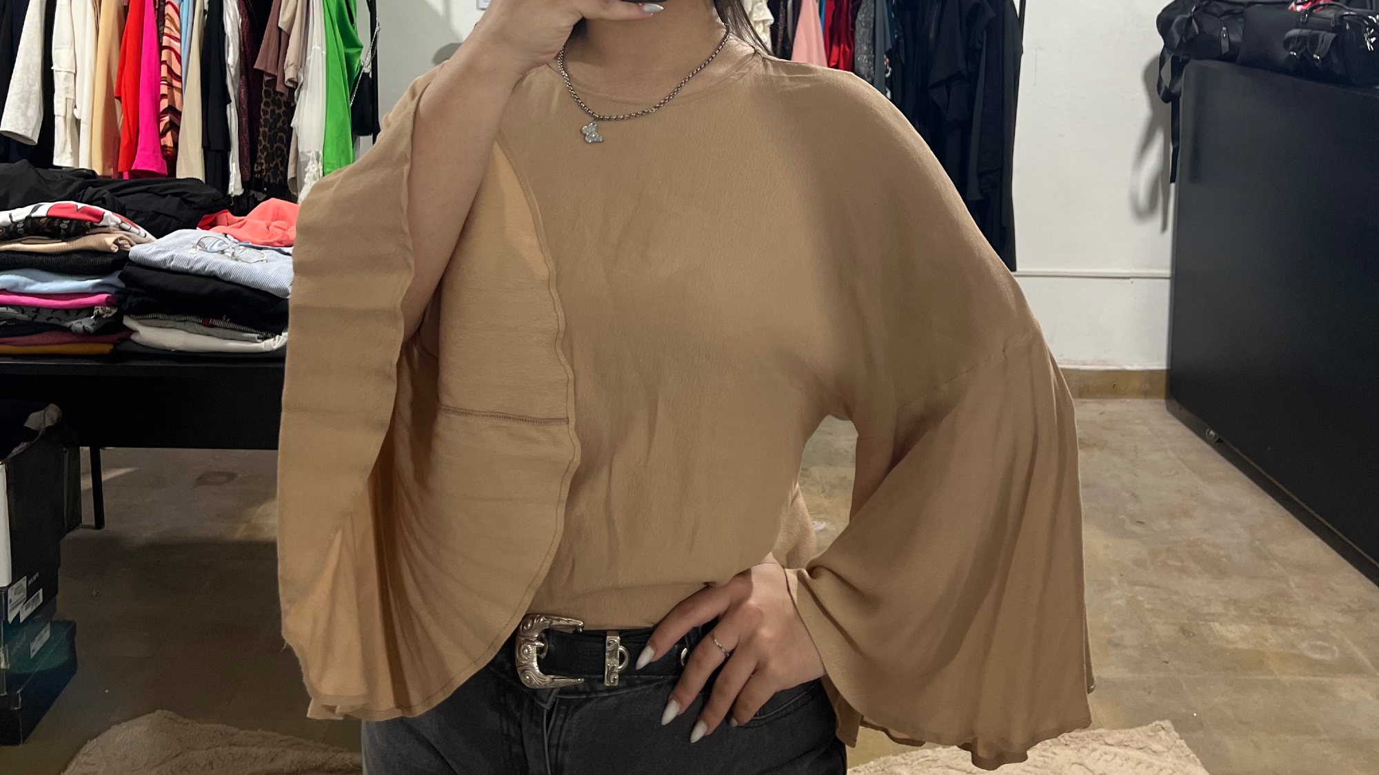 BLUSAS / CAMISAS