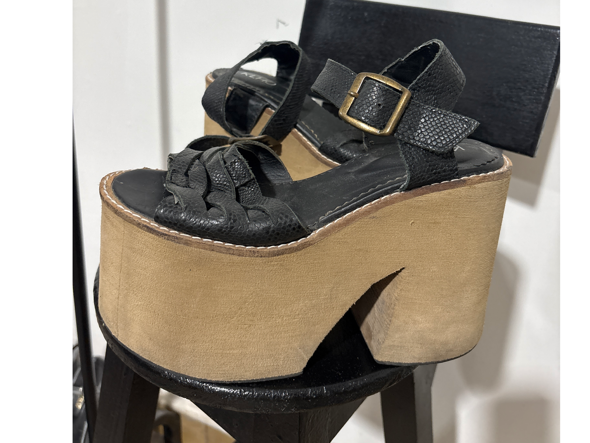 Sandalias KLHO