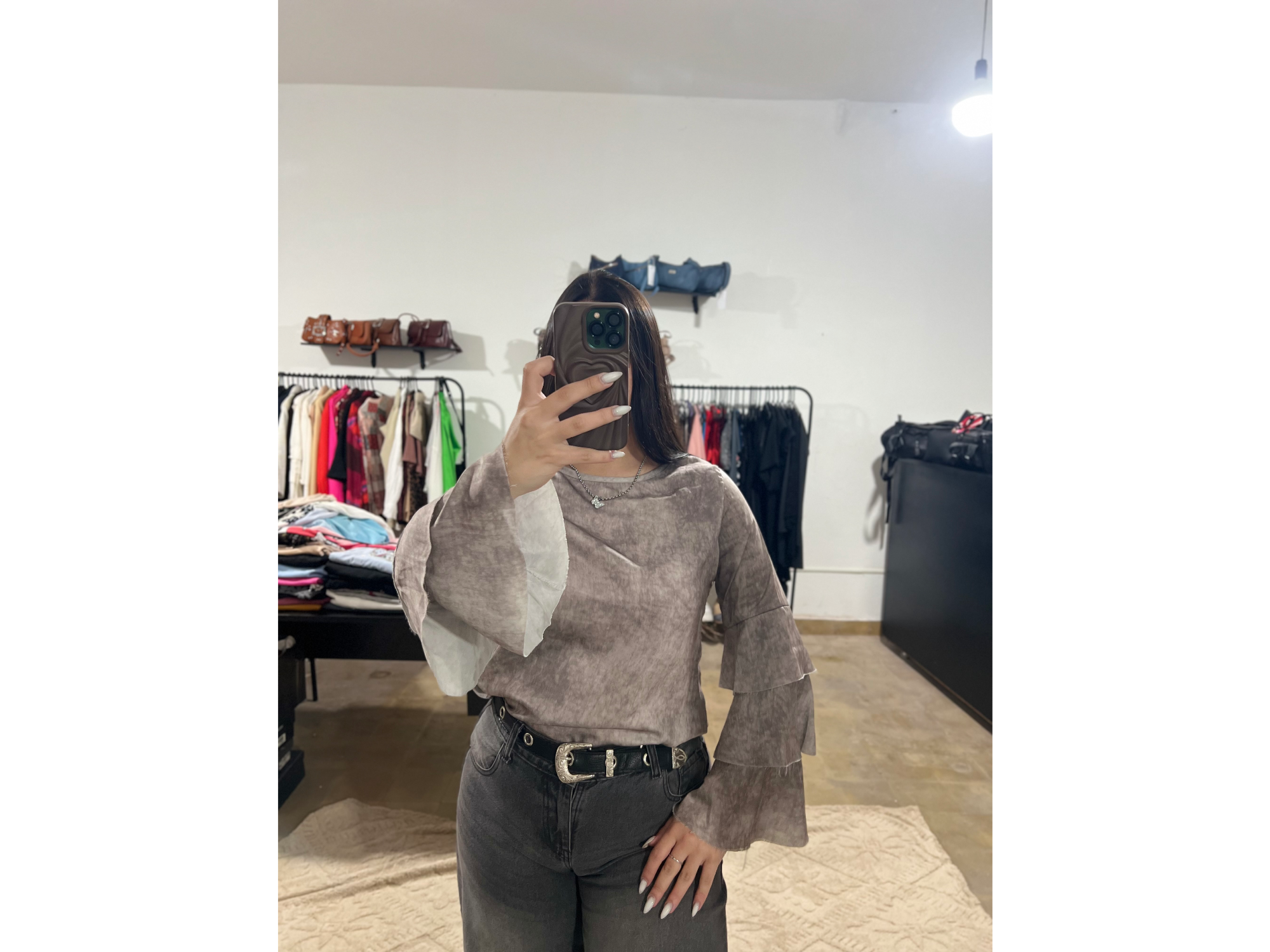 Blusa gris