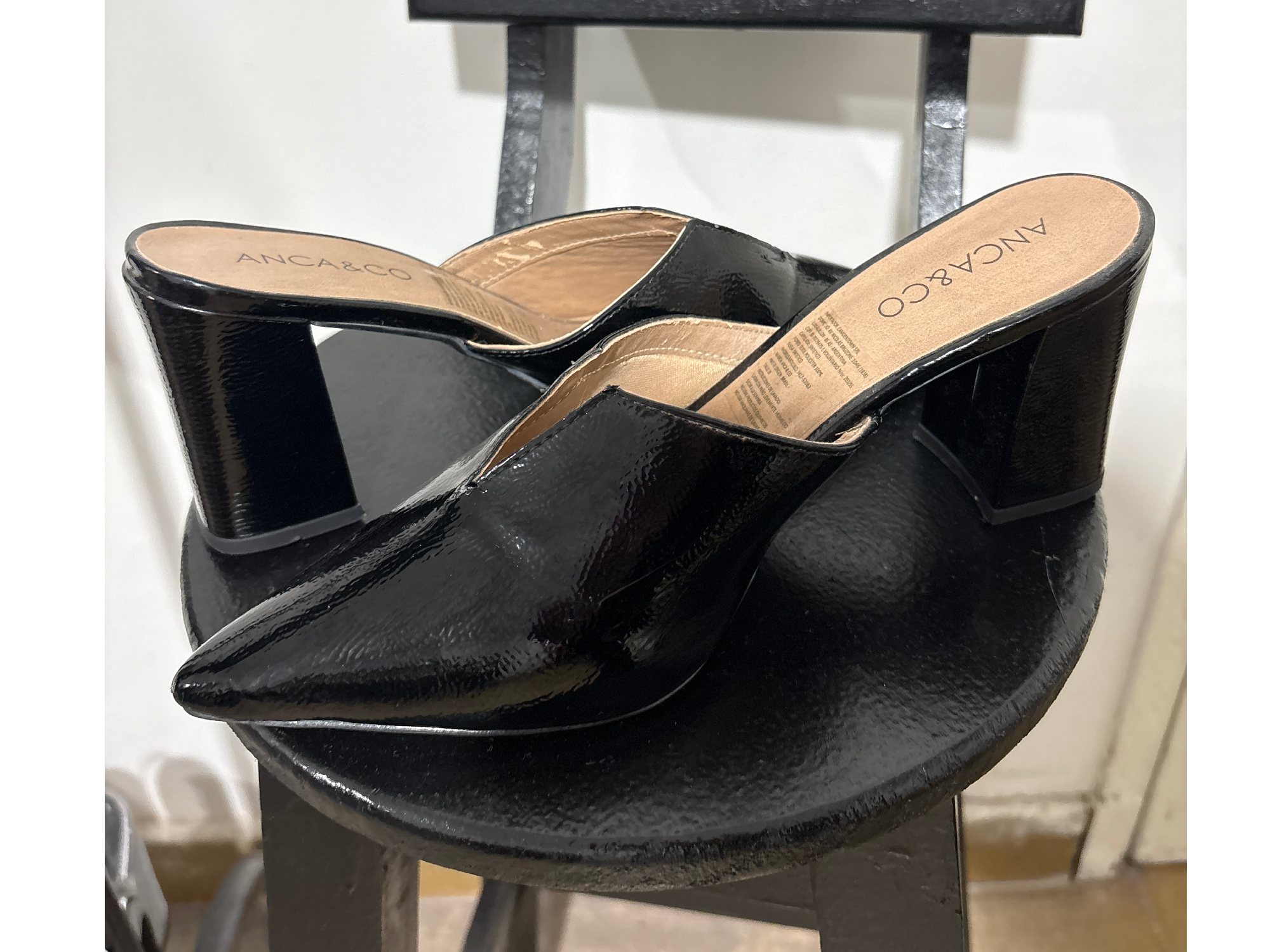 Zapatos puntudos Ancayco