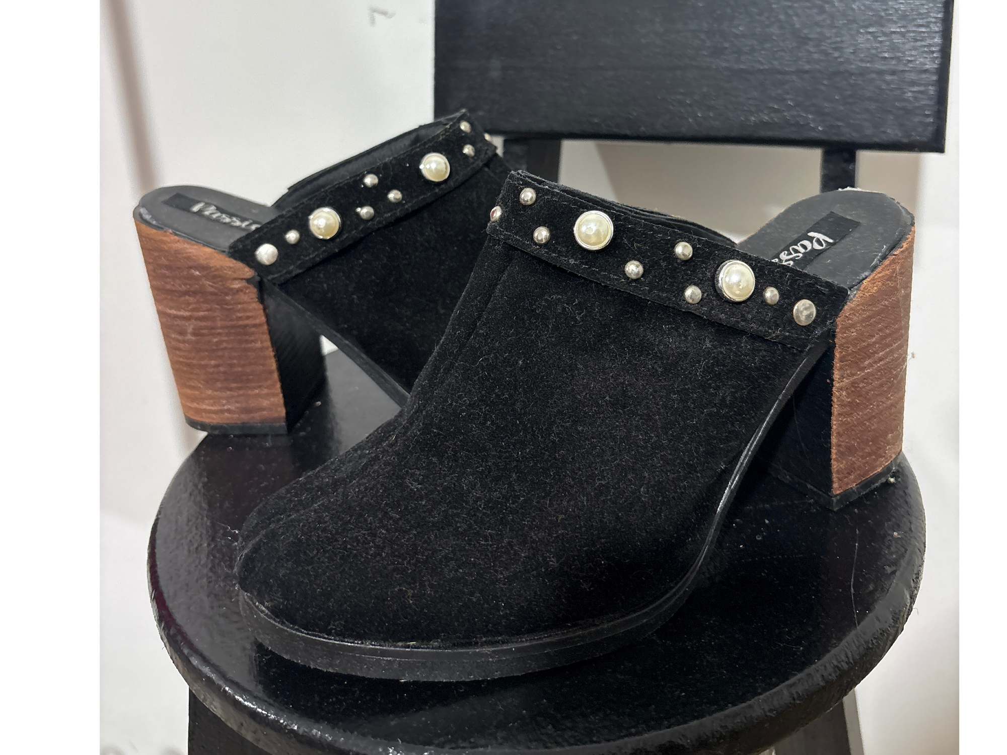 Suecos gamuza tachas