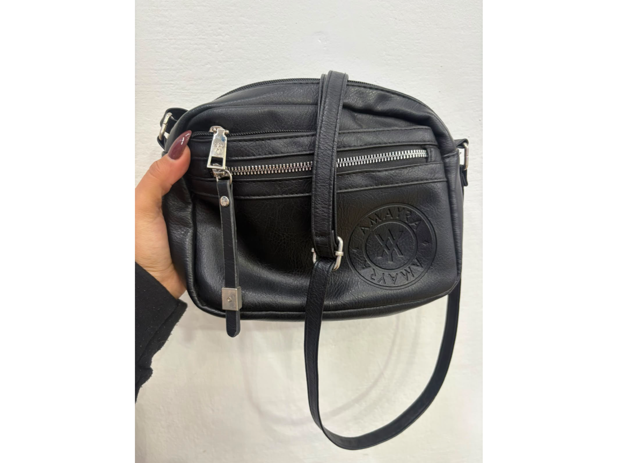 Cartera negra