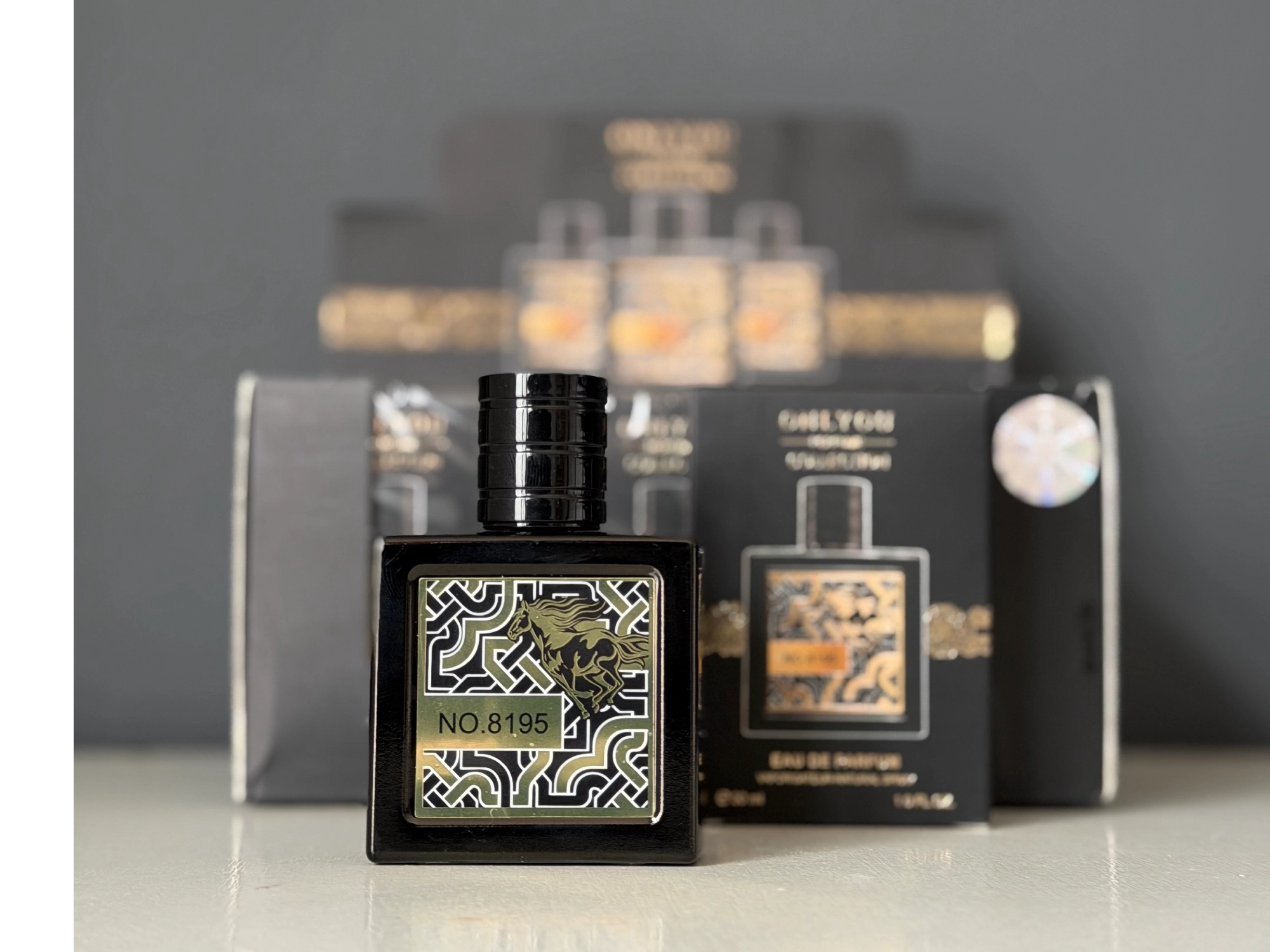 Qaed al Fursan Black