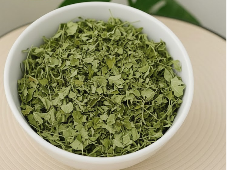 MORINGA EN HOJAS