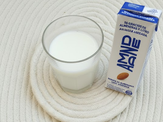 LECHE DE ALMENDRA AMANDE