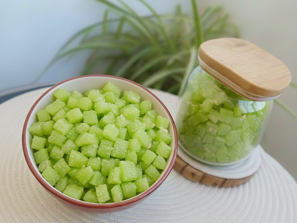 POMELO VERDE EN CUBO