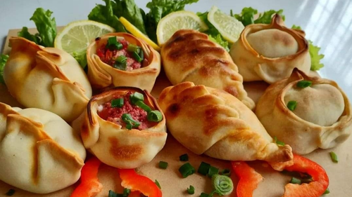 EMPANADAS Y PASTELES