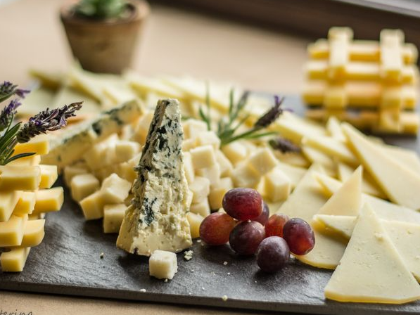 PICADA DE QUESOS