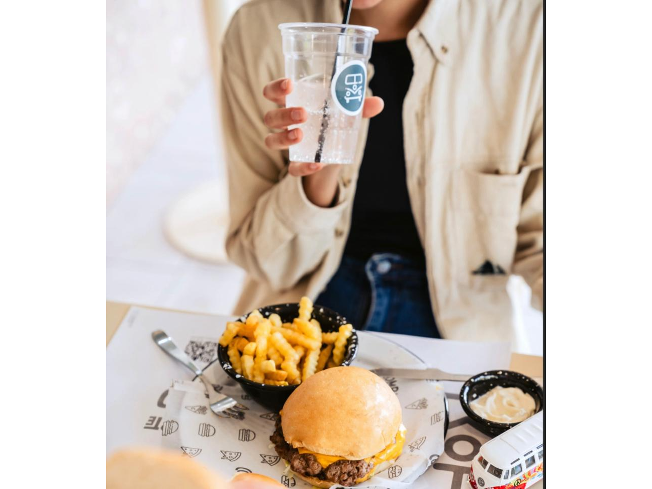 Big Combi!+papas crinkles+latita de REGALO