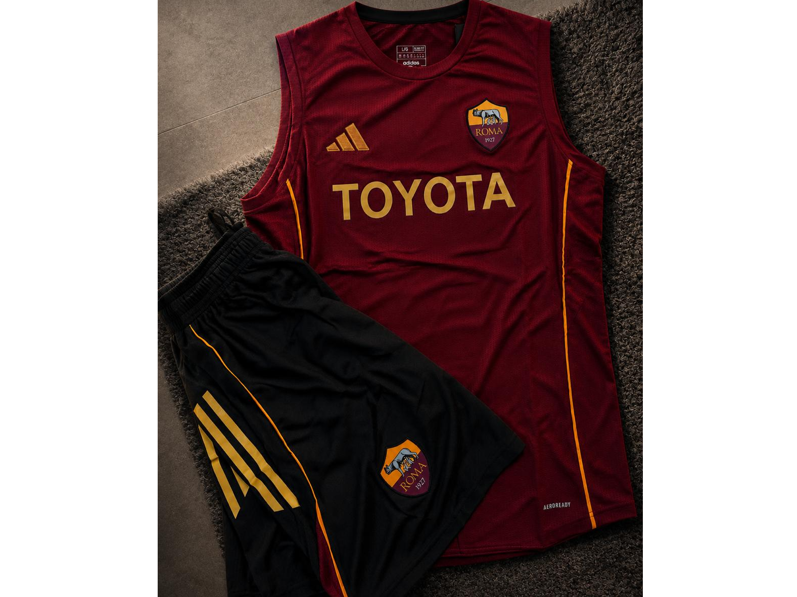 Conjunto Roma 2026