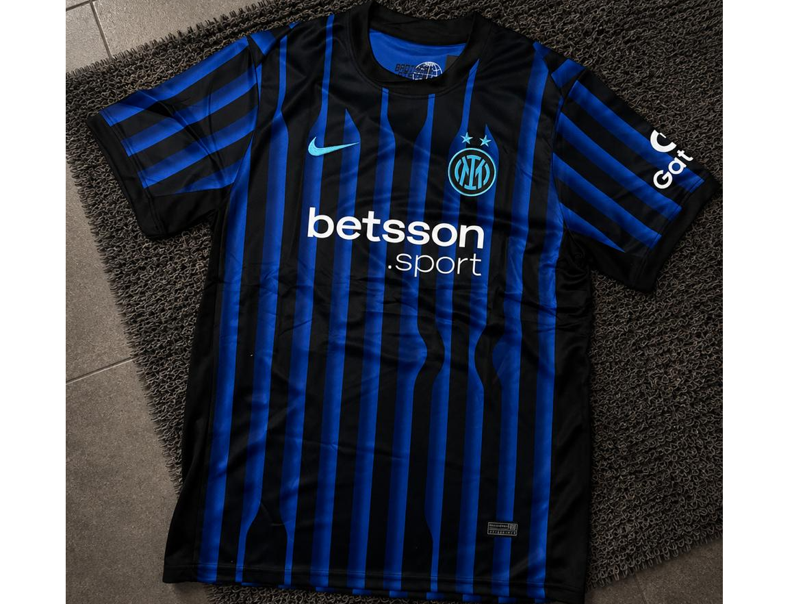 Inter de Milán de CAMISETASAGRADA