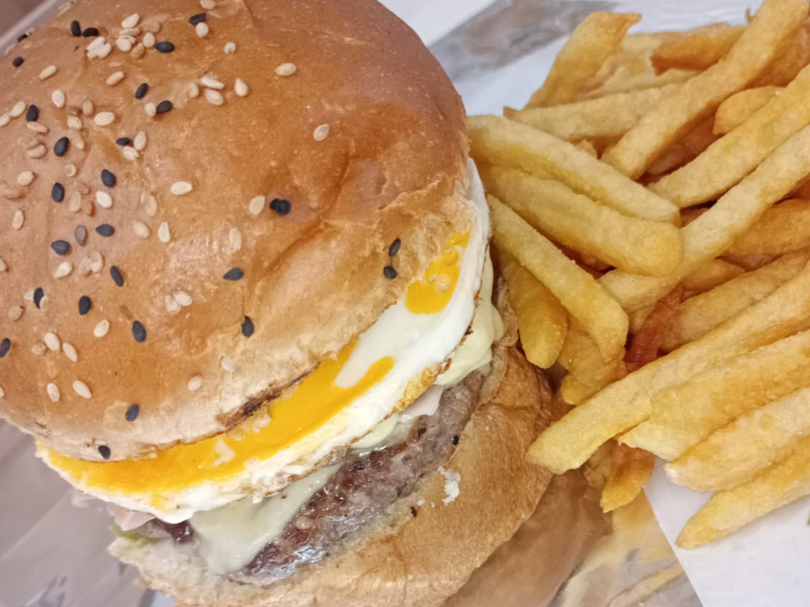 2 burguer completas
