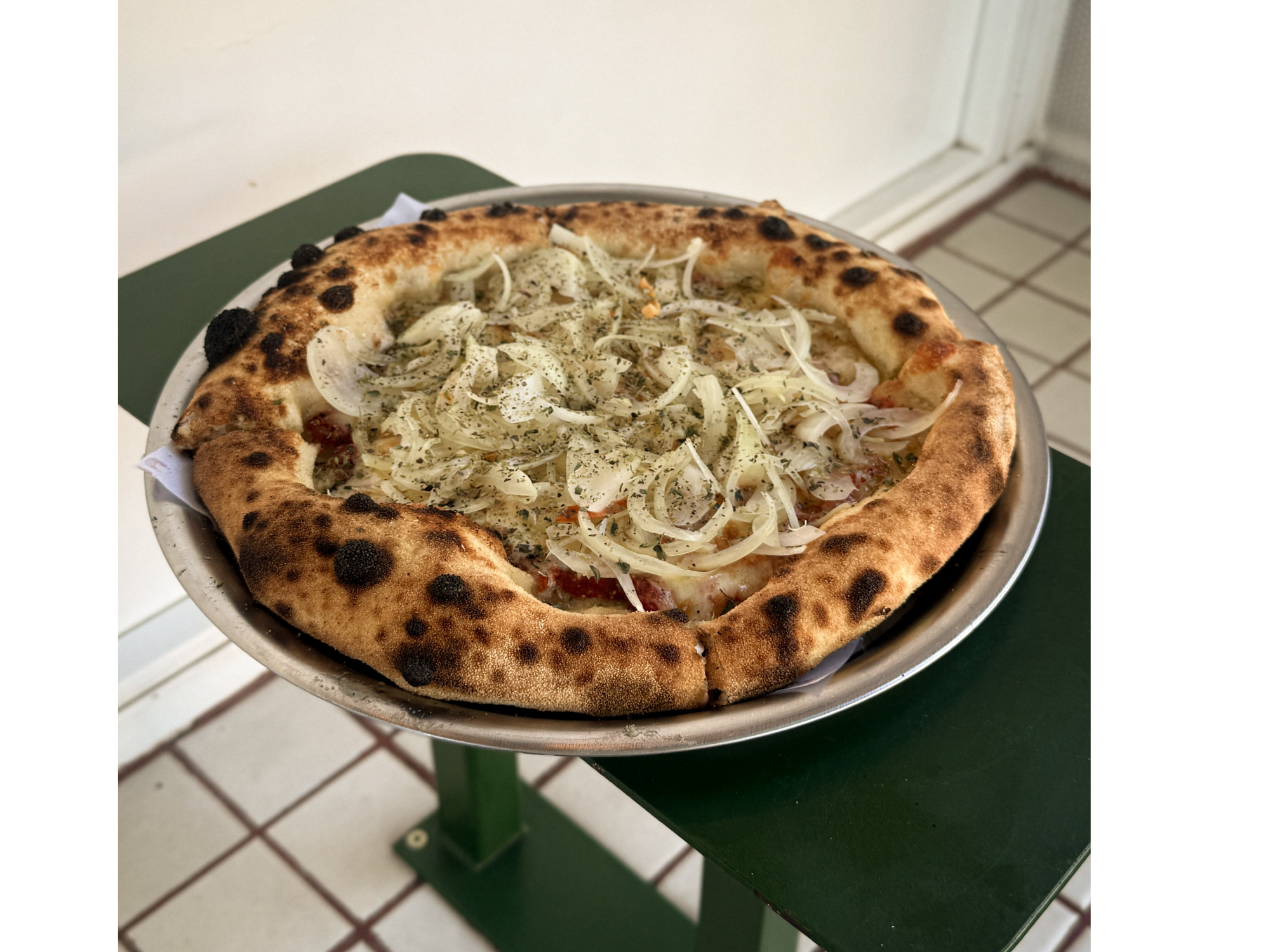 Fugazzeta estilo Napolitano