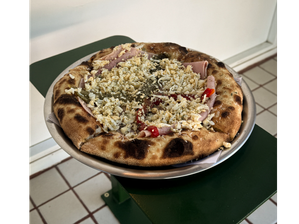 Especial estilo Napolitano de Cru pizza de calle