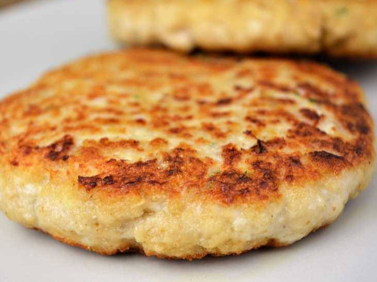 HAMBURGUESAS DE POLLO CASERAS