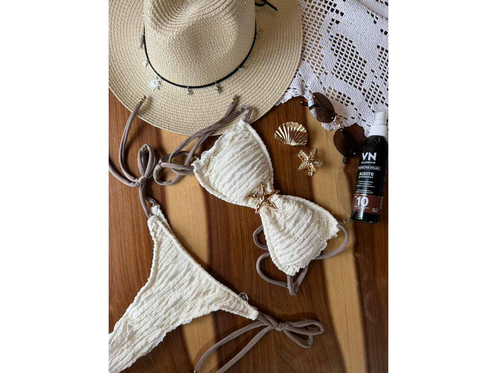 Bikini texturada blanca