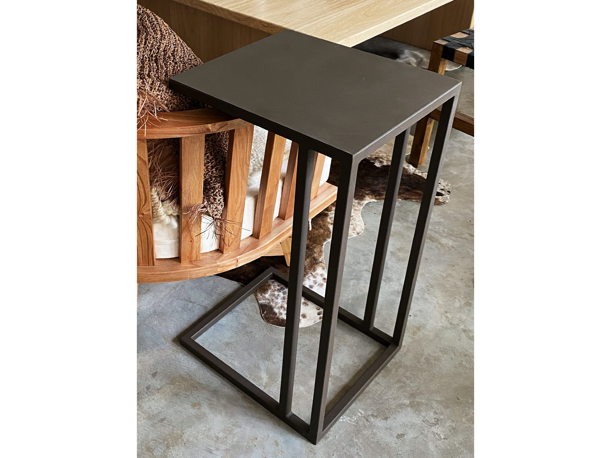 Mesa de arrime rectangular