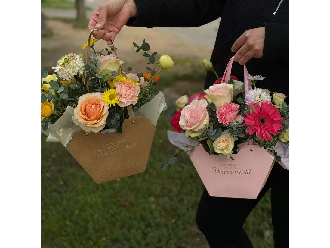 Arreglo Cartera Floral Mixta
