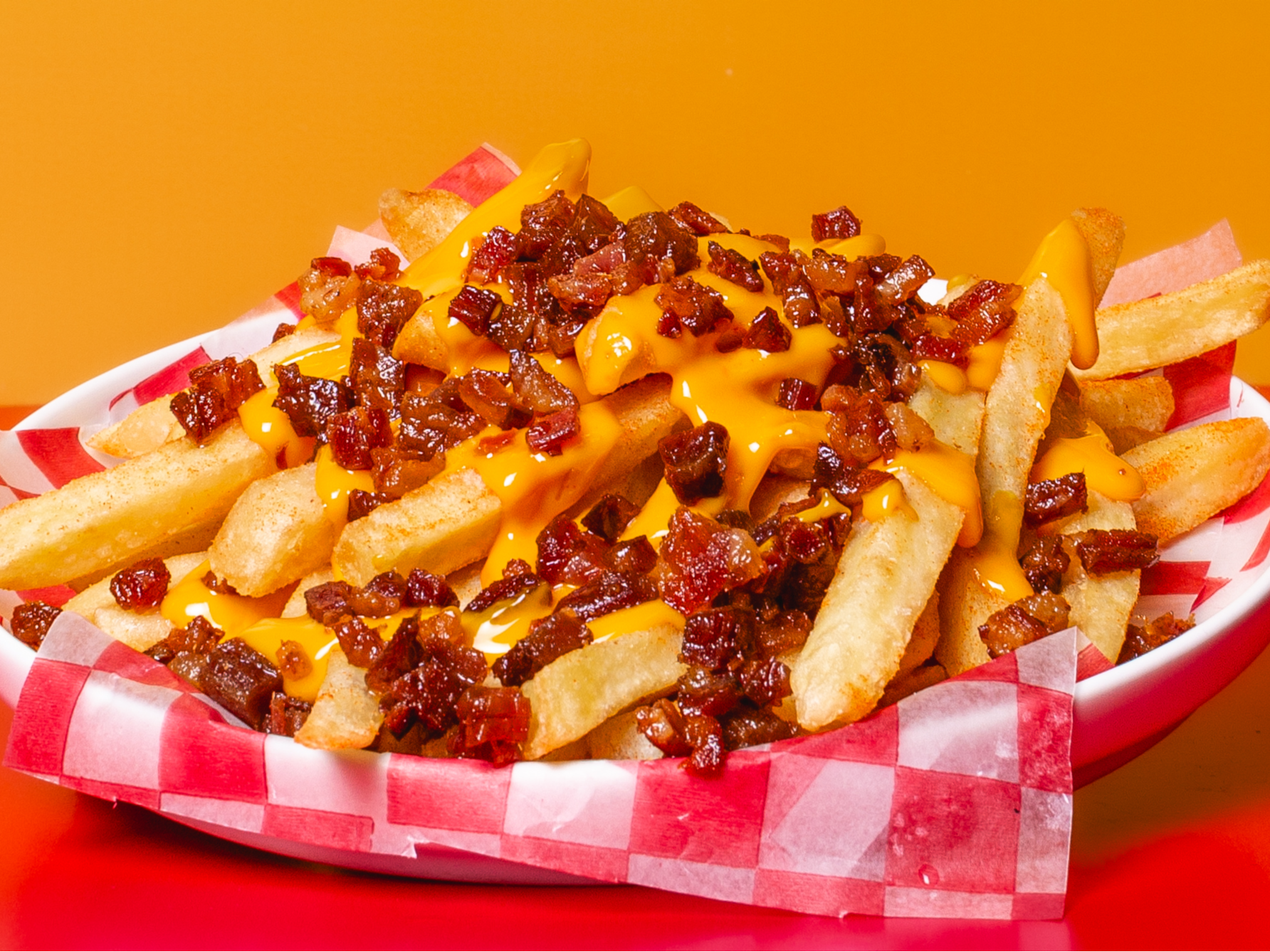 Papas con Cheddar y Bacon